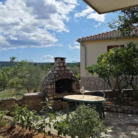 Vikendica Cilijin Dvor *